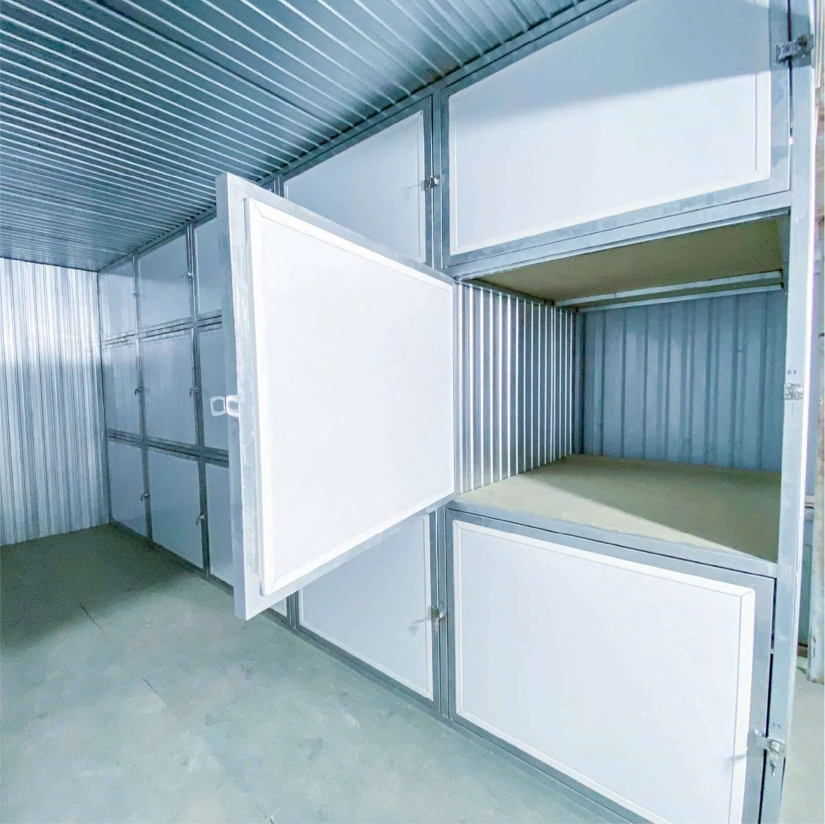 Safe and clean 1m storage for luggage, documents, and personal items